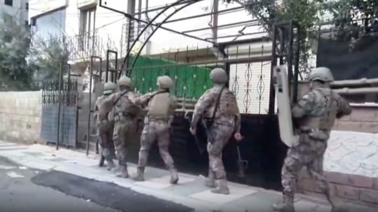 56 ilde DEAŞ operasyonu: 525 şüpheli yakalandı