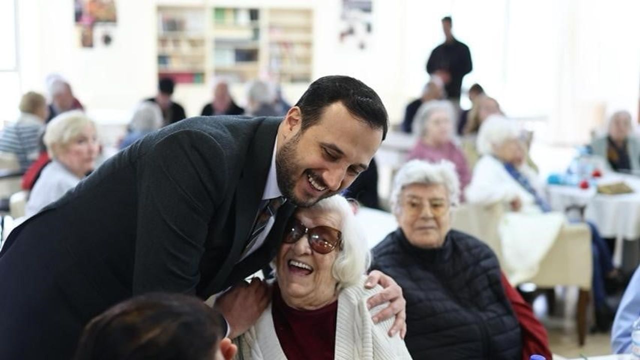 Abdullah Özdemir Etiler Huzurevi'ni ziyaret etti: Sıcak sohbetler ve anılar