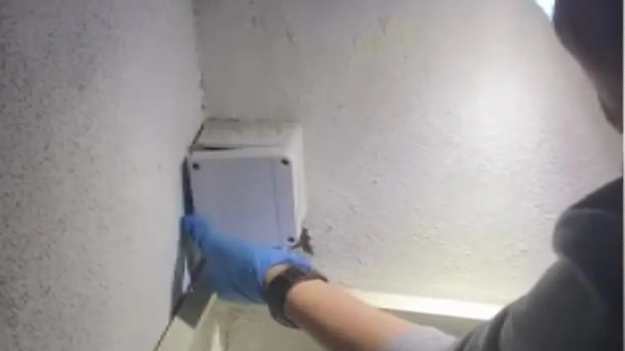 Adana’da dolandırıcılık şebekesi çökertildi: Engelli evladının biriktirdiği 1 milyon 800 bin TL’lik altınlar bulundu