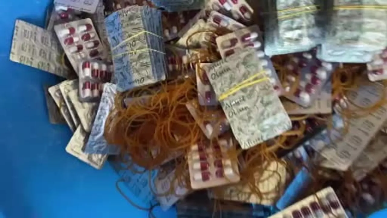 Adana'da ıslak mendil görünümü altında kaçak sentetik ecza imalathanesi çökertildi