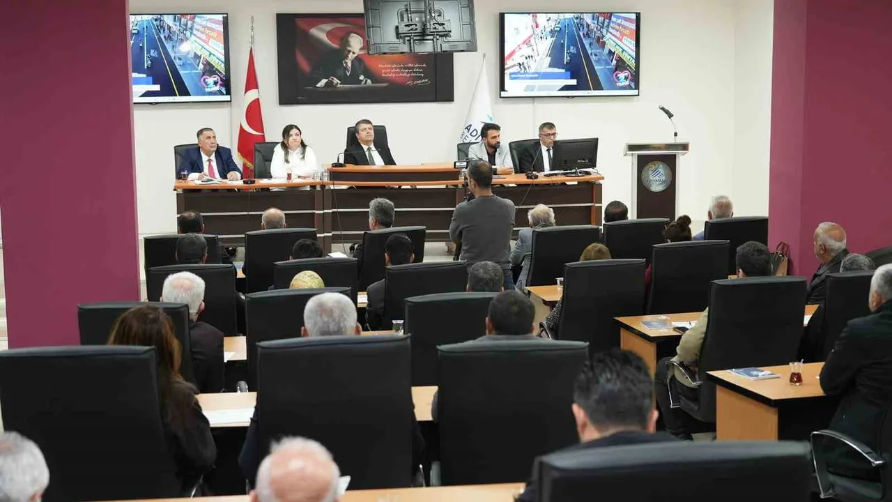 Adıyaman Belediyesi Meclisinde 'Kadın Dostu Kentler' Vizyonu ve Uygulamalar