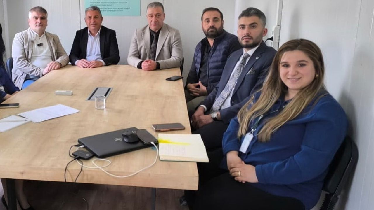 Adıyaman’da Mesut Polat ve Yeşilay iş birliği: Gençler ve ailelere yönelik projeler değerlendirildi