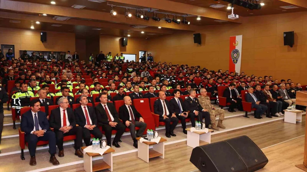 Adıyaman Valisi Osman Varol güvenli sürüş eğitim seminerine katıldı