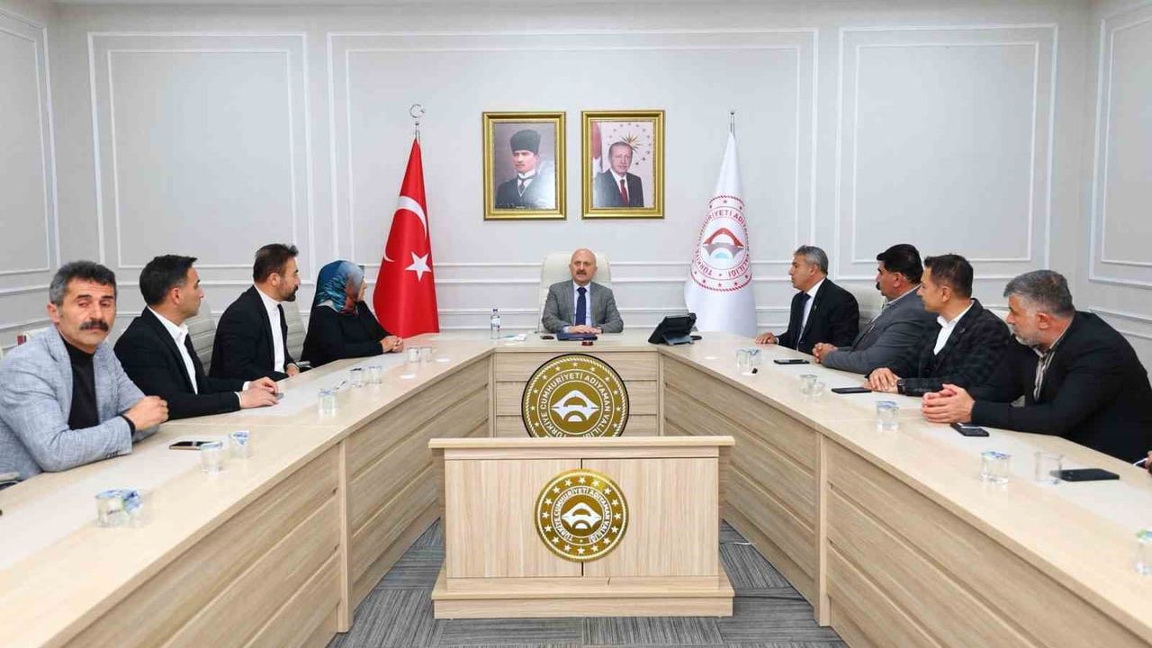 Adıyaman Valisi Osman Varol muhtarlarla istişare toplantısı gerçekleştirdi