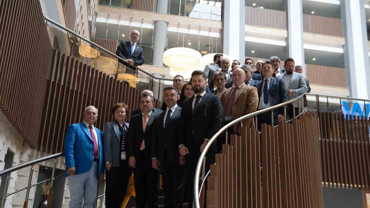 AFSİAD Federasyonu'nda Kadir Sayın Yeniden Başkan Seçildi