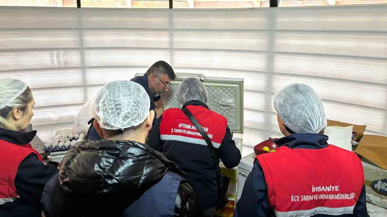 Afyonkarahisar İl Tarım ve Orman Müdürlüğü İhsaniye’de Gıda İşletmelerini Denetledi
