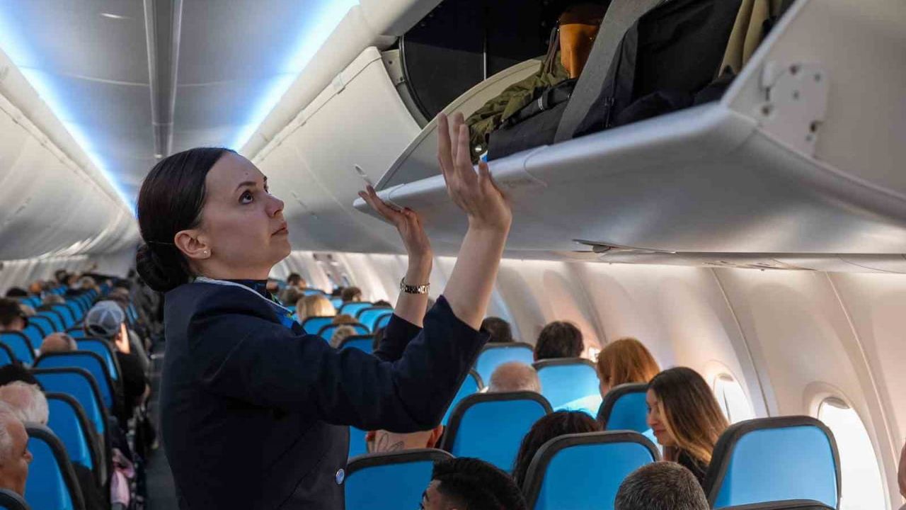 AJet Ankara–Bükreş hattında ilk seferini gerçekleştirdi; Sarp: 2033'te 200 yeni nesil uçak hedefi