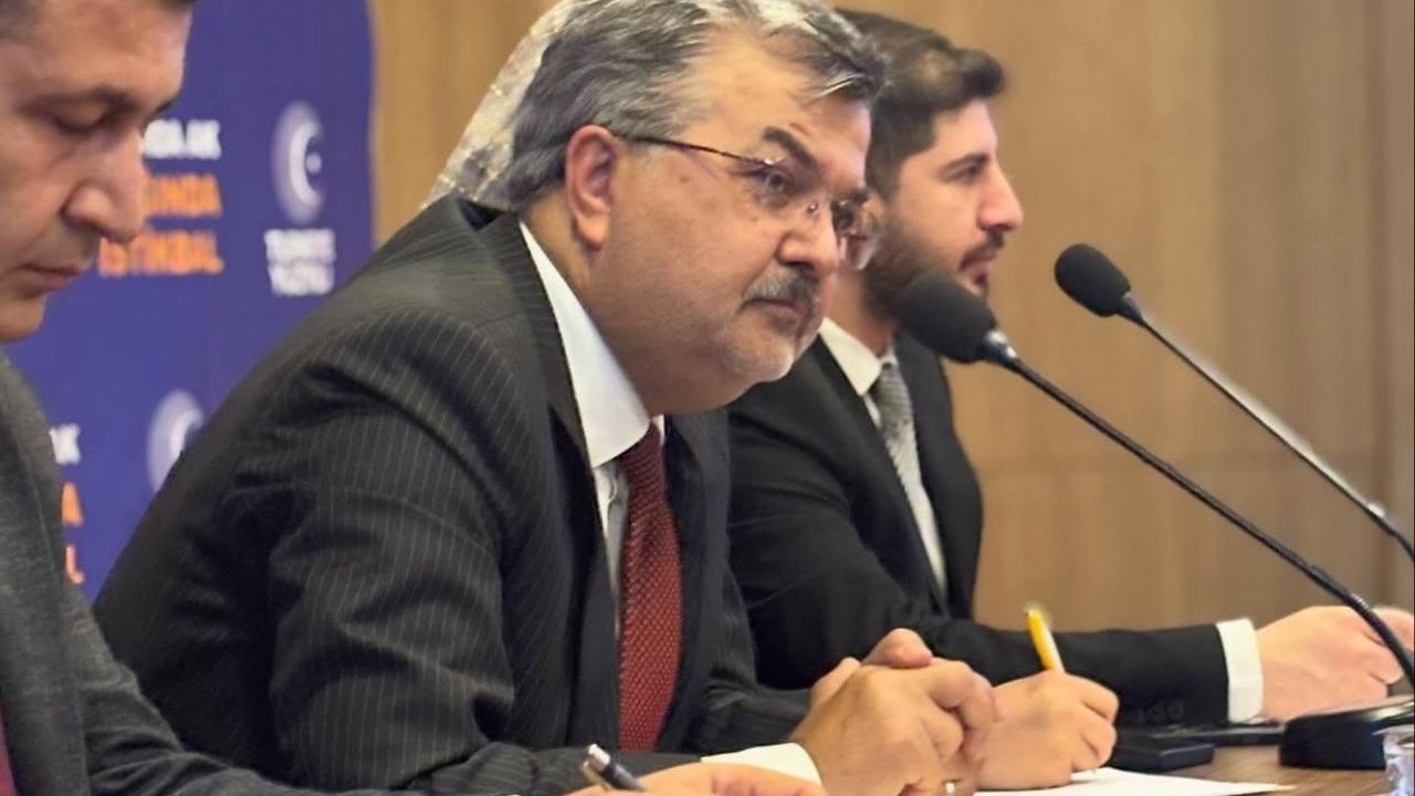 AK Parti Adıyaman İl Danışma Meclisi Toplantısı: Teşkilat Uyumu ve İstişare Öne Çıktı