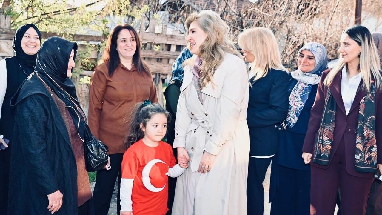 AK Parti Milletvekili İnanç Siraç Kara Ölmeztoprak Malatya’da sahada: Engelli çalışmaları, şehit-gazi aileleri ve mahalle talepleri yerinde incelendi