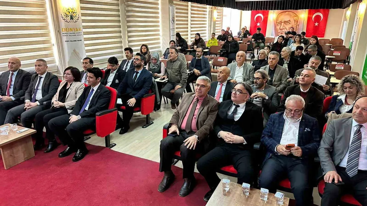 Akseki'de Transdisipliner Mentorluk ve Yerel Kalkınma Çalıştayı gerçekleştirildi