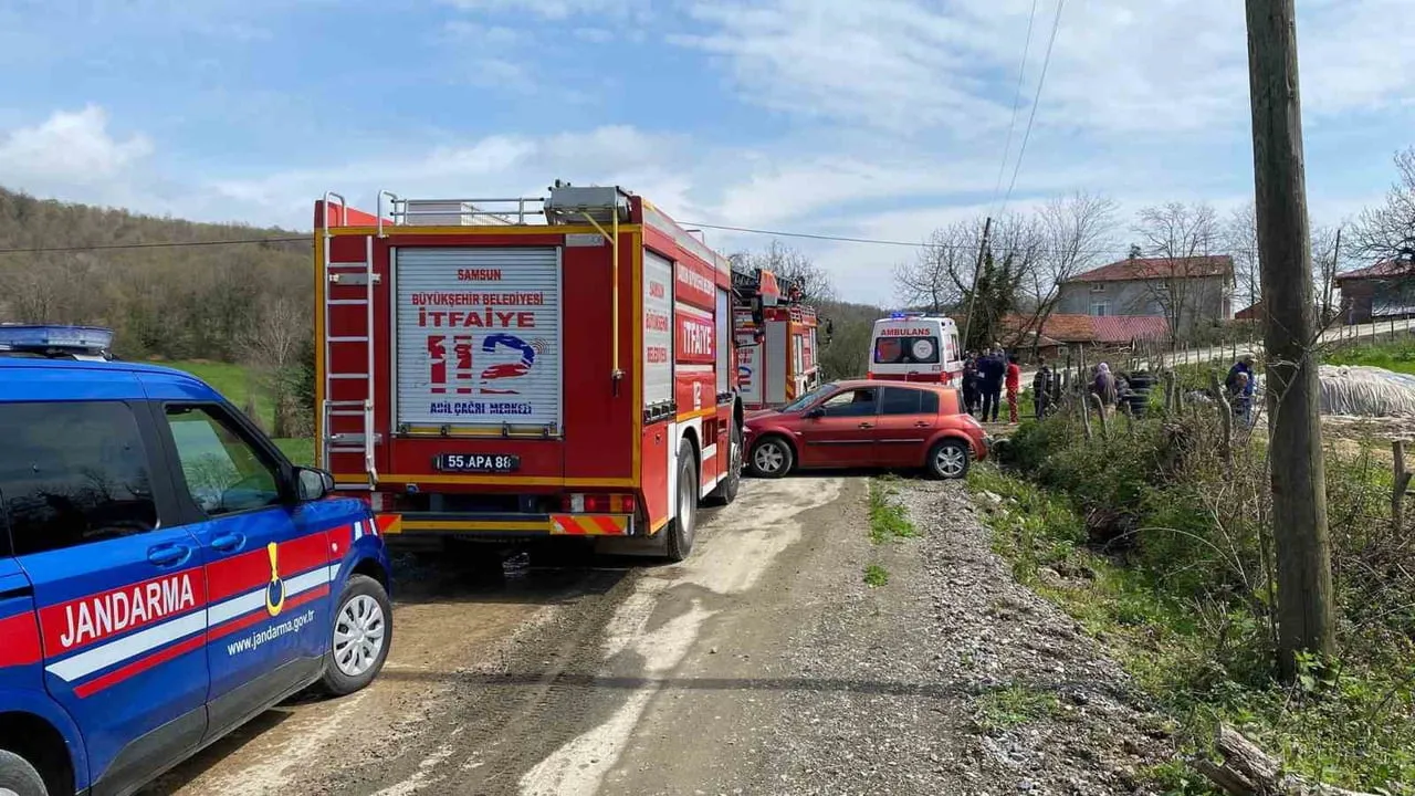 Alaçam'da kesilen ağacın altında kalan Tuncay Aslan ağır yaralandı