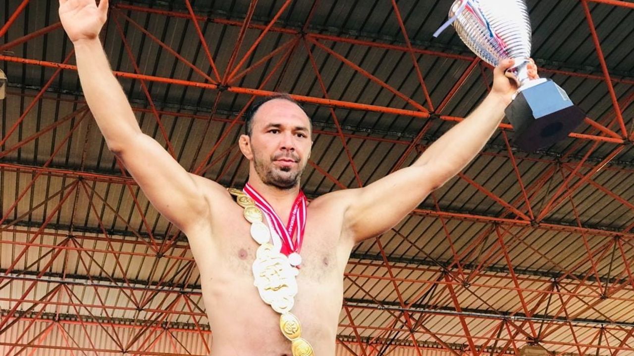 Ali Gürbüz, 10. Kepez Belediyesi Yağlı Pehlivan Güreşleri’nde Kepez Adına Er Meydanına Çıkacak