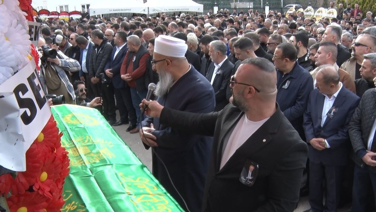 Ankara'da 'Kürt Ahmet' lakaplı Ahmet Turgut toprağa verildi