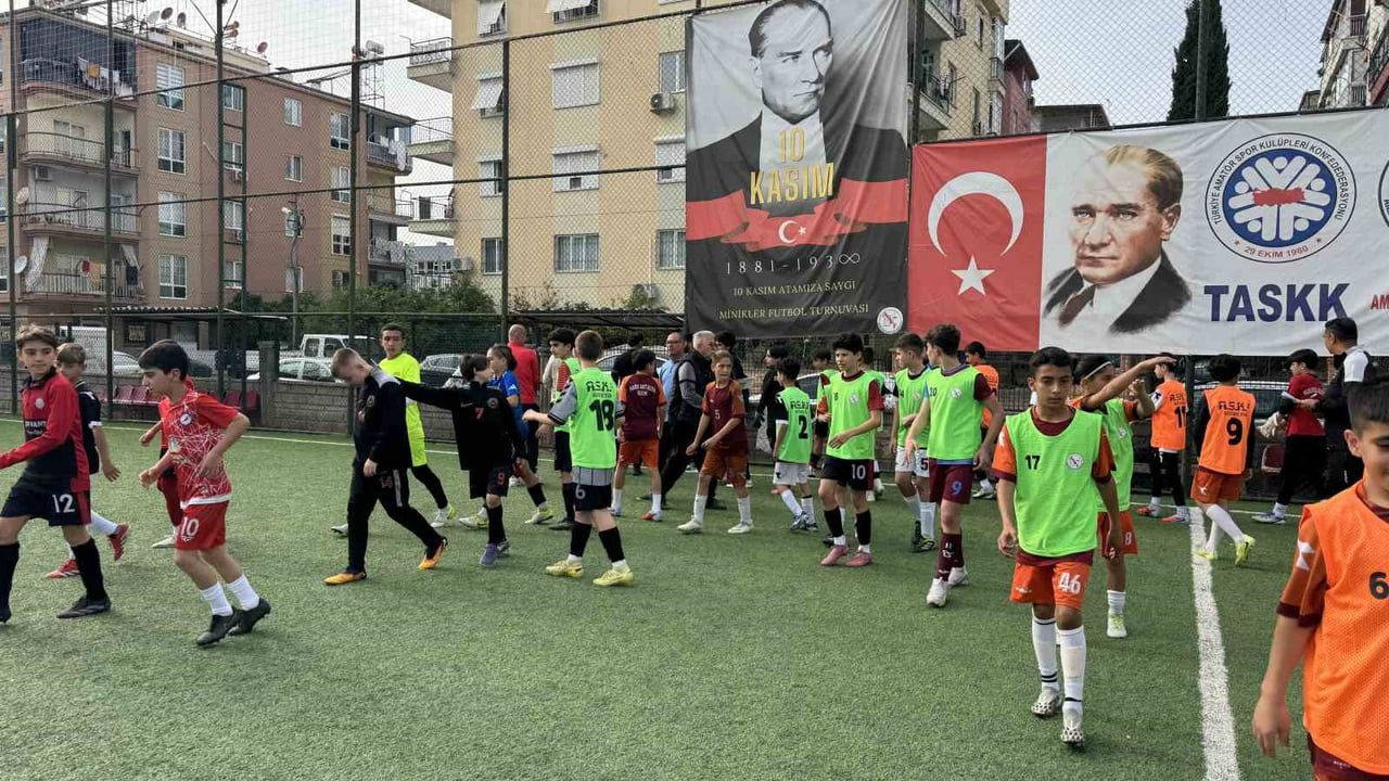 Antalya'da U12 seçmeleri tamamlandı: 2014 doğumlu 95 genç futbolcu kadroya alındı