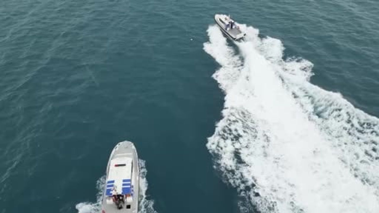 Antalya Deniz Polisi, su altı robotu ve uzaktan kumandalı can simitleriyle sezona hazır