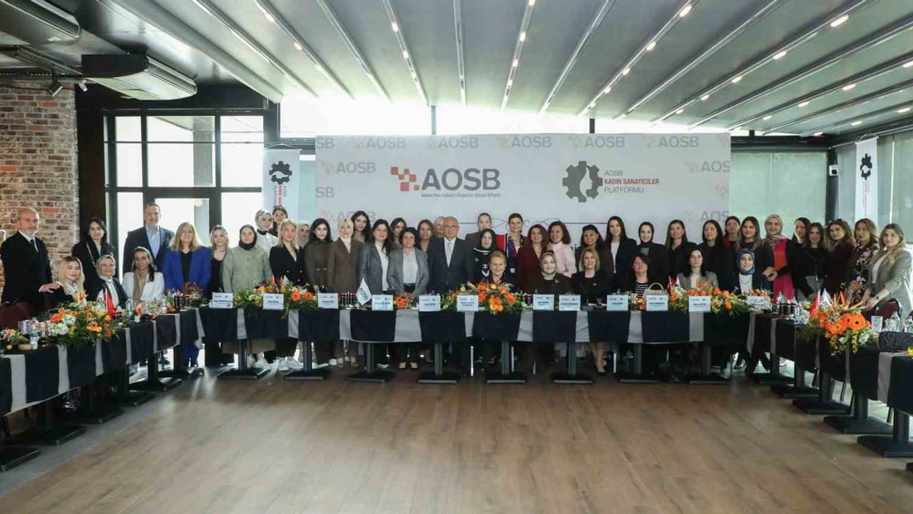AOSB'de İş Dünyasında Kadın Liderliğinin Dönüşümü konuşuldu — Demet Sabancı Çetindoğan katıldı