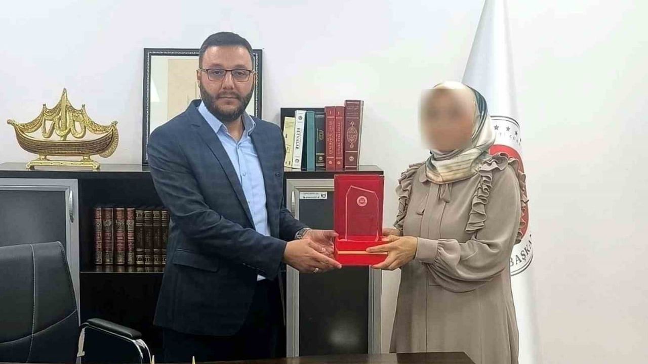 Araban Müftülüğü Hadis-i Şerif Ezberleme Yarışmasında Dereceye Giren Öğrenciler Ödüllendirildi