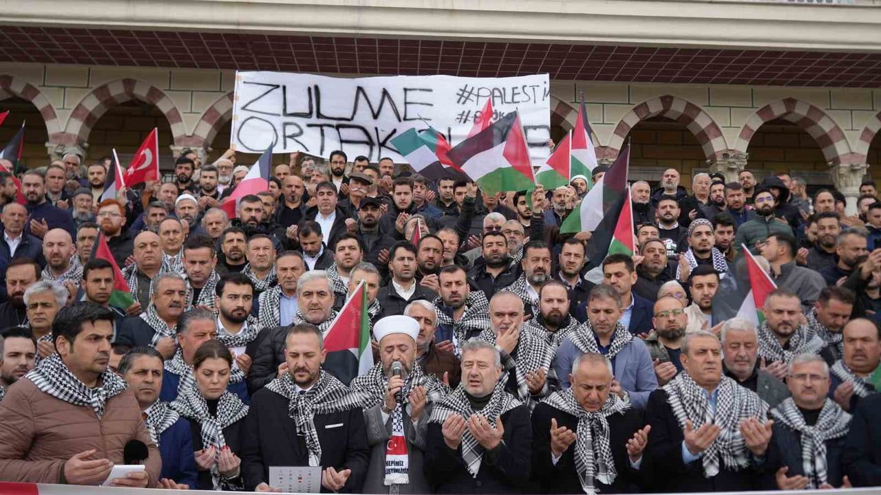 Arnavutköy Kent Konseyi: Filistinlilere verilen idam kararına tepki ve İran’a destek