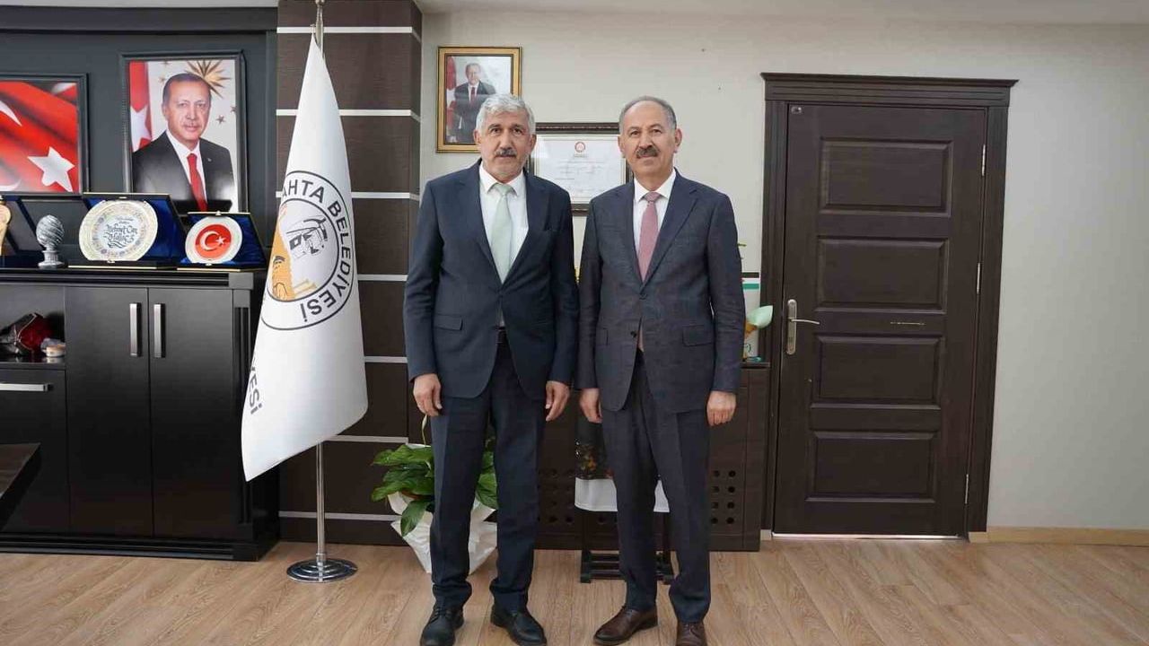 Arpaçay'dan Kahta'ya kardeş belediye ziyareti