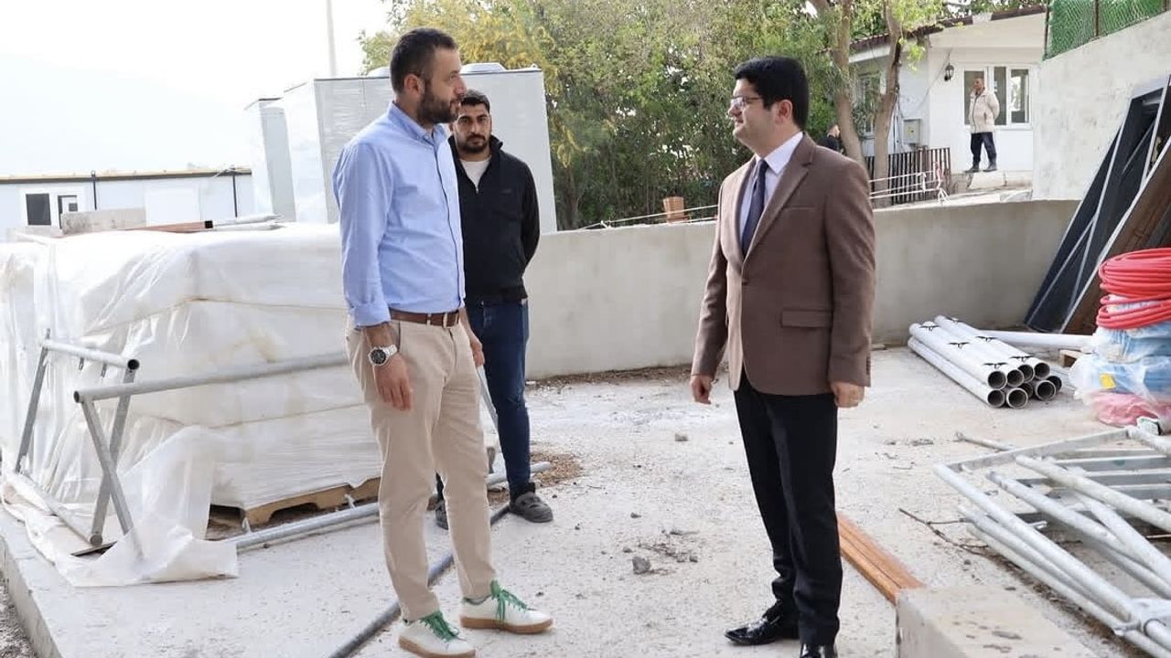 Arsuz'da Sosyal Hizmet Merkezi inşaatı sürüyor; 2026'da açılması hedefleniyor