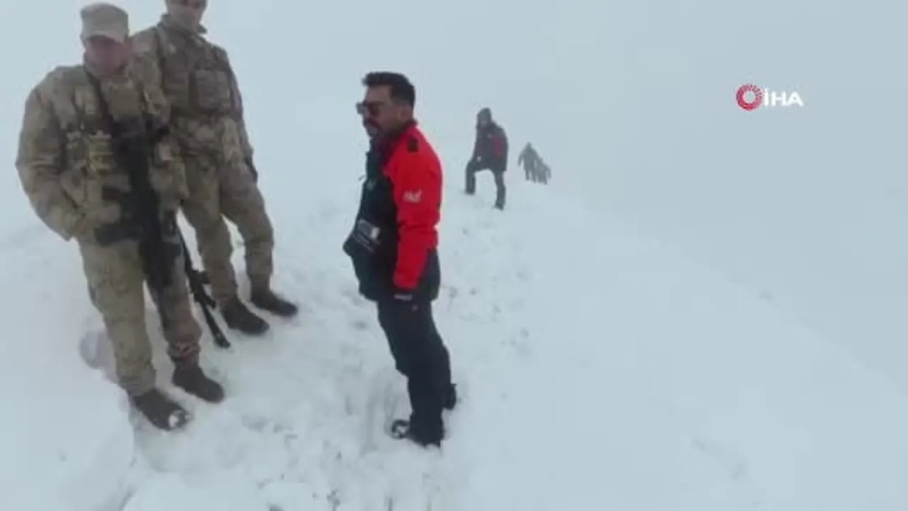 Artvin'de çığ incelemesi: 95 gündür kayıp çoban için arama şartları oluşmadı