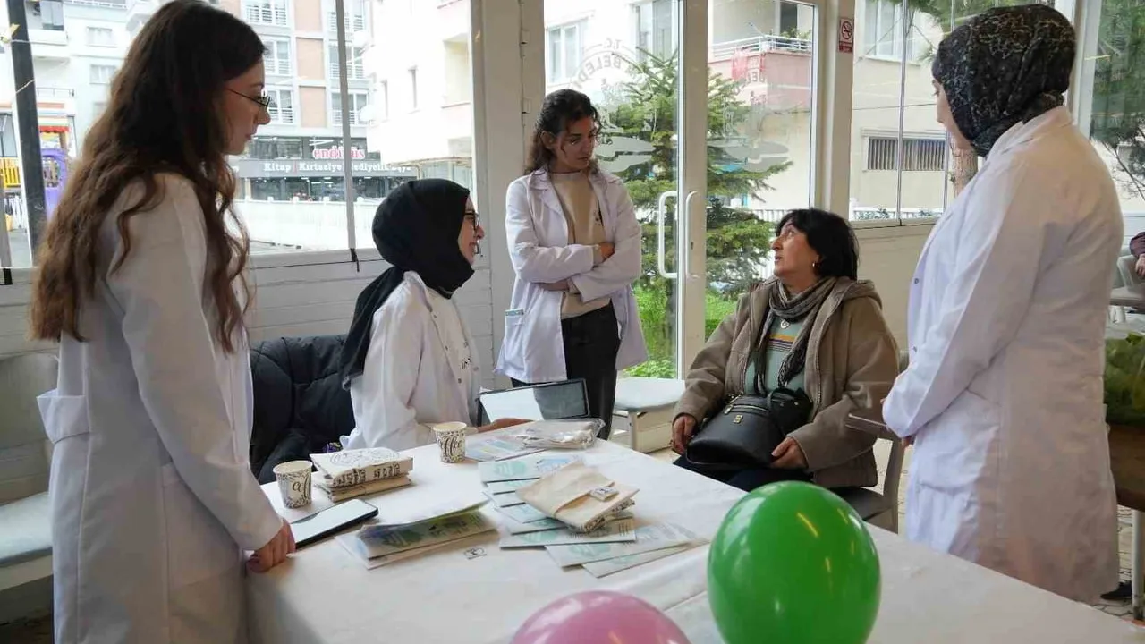 Atakum'da ücretsiz sağlık taraması yoğun ilgiyle gerçekleşti