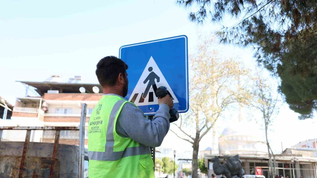 Aydın Büyükşehir, Umurlu Mahallesi'nde Kapsamlı Bakım ve Düzenleme Çalışmaları Yürüttü