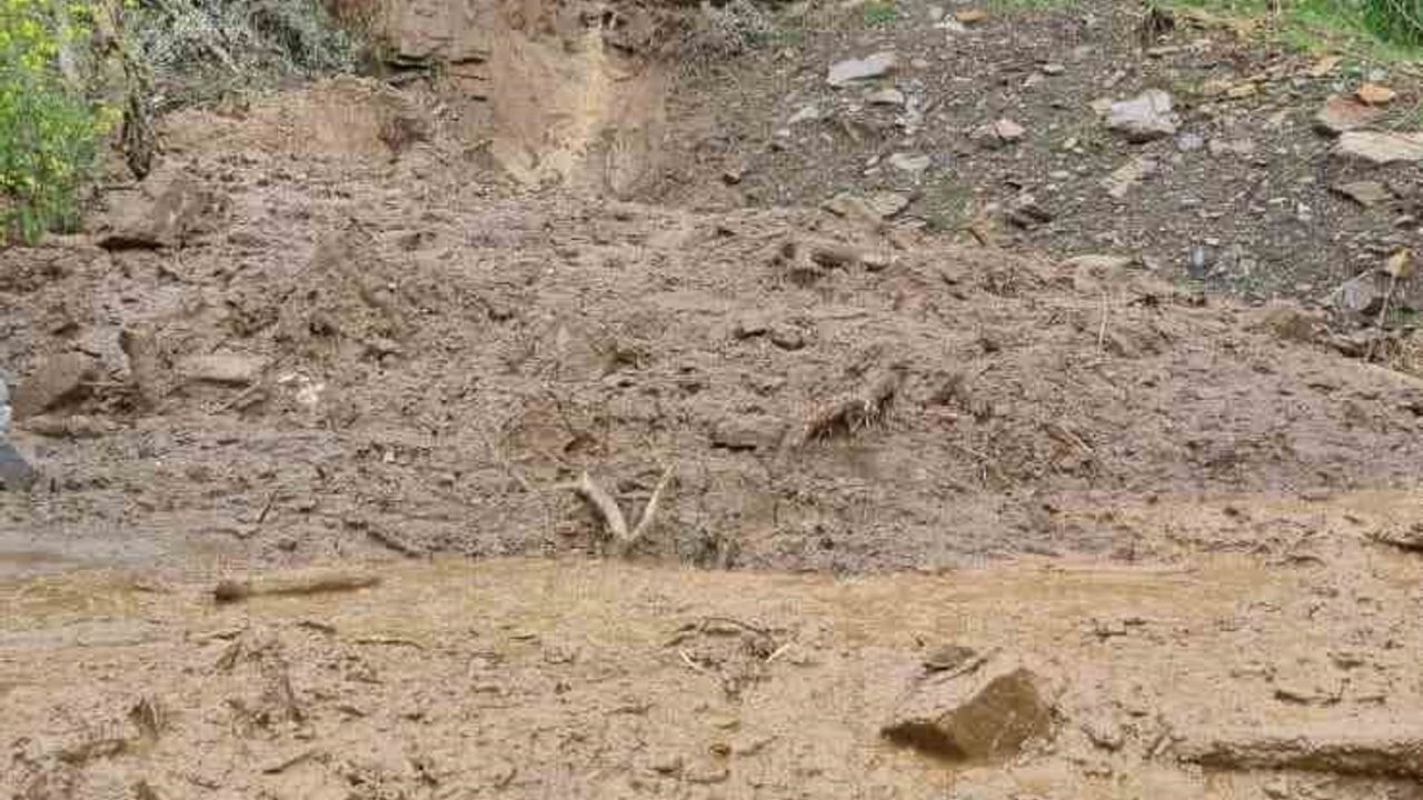 Aydın'da 3 Gün Süren Sağanak Sonrası Arpadere Mahallesi'nde Heyelan