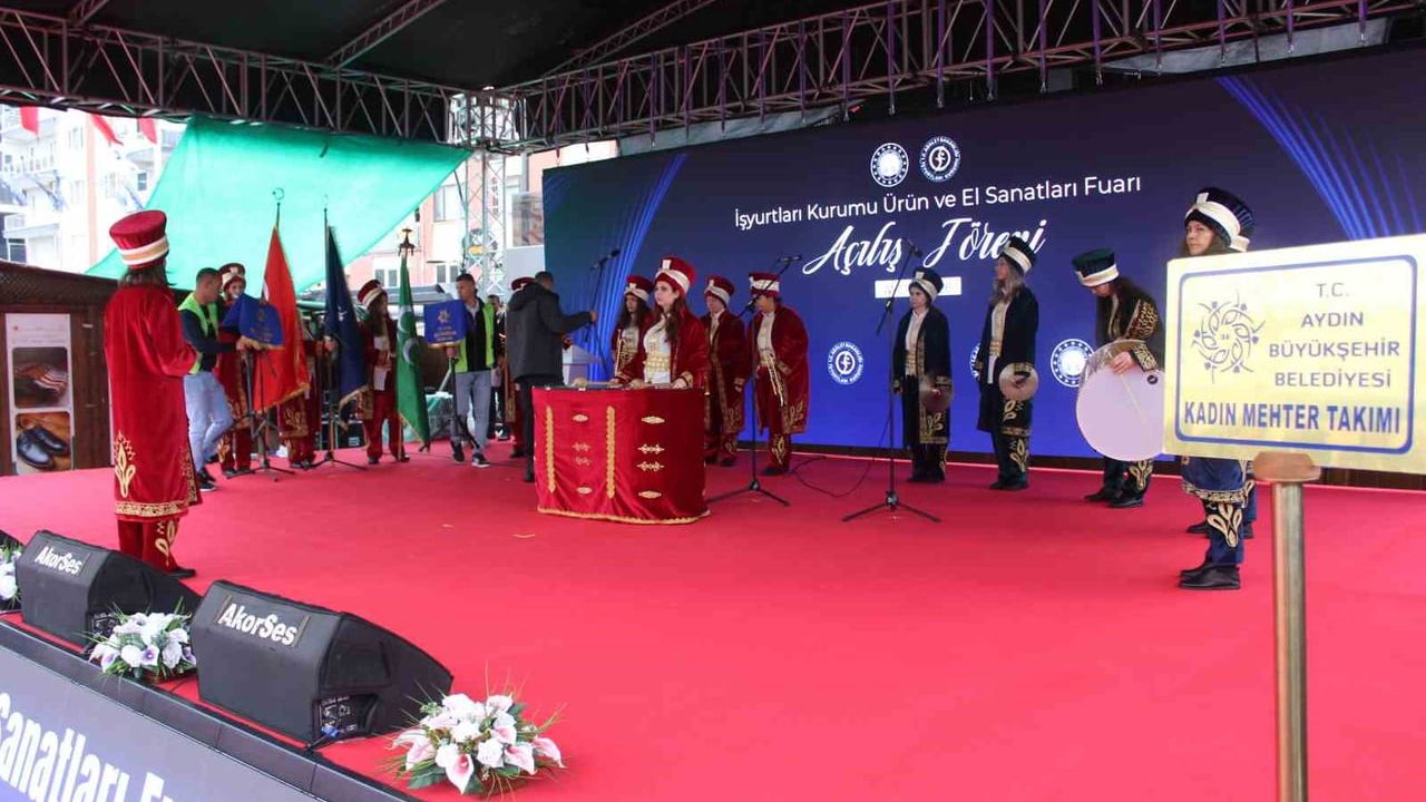 Aydın'da Yılın İlk Fuarı: İşyurtları Kurumu Ürün ve El Sanatları Fuarı Açıldı