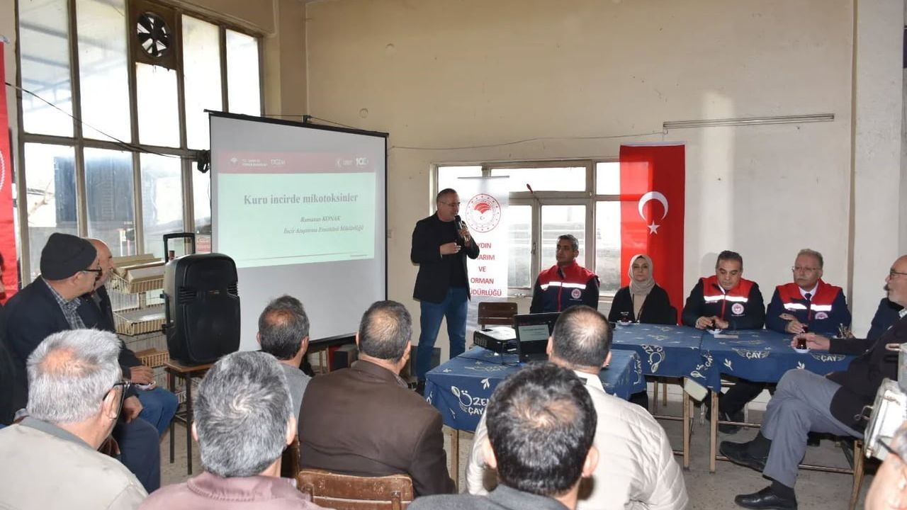 Aydın incirinde üretici eğitimi seferberliği Karacasu’da tamamlandı