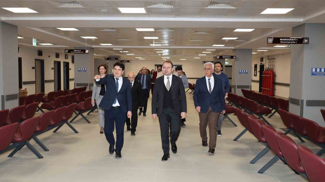 Aydın Şehir Hastanesi'ne Taşınma Süreci: Poliklinik Hazırlıkları Değerlendirildi