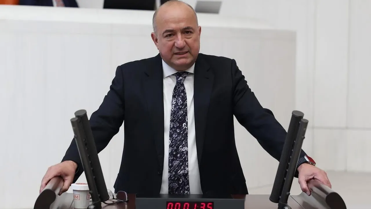 Ayhan Gider'den Özgür Özel'e çağrı: 'Köprüyü boş verin, suyu en azından ucuzlatın'