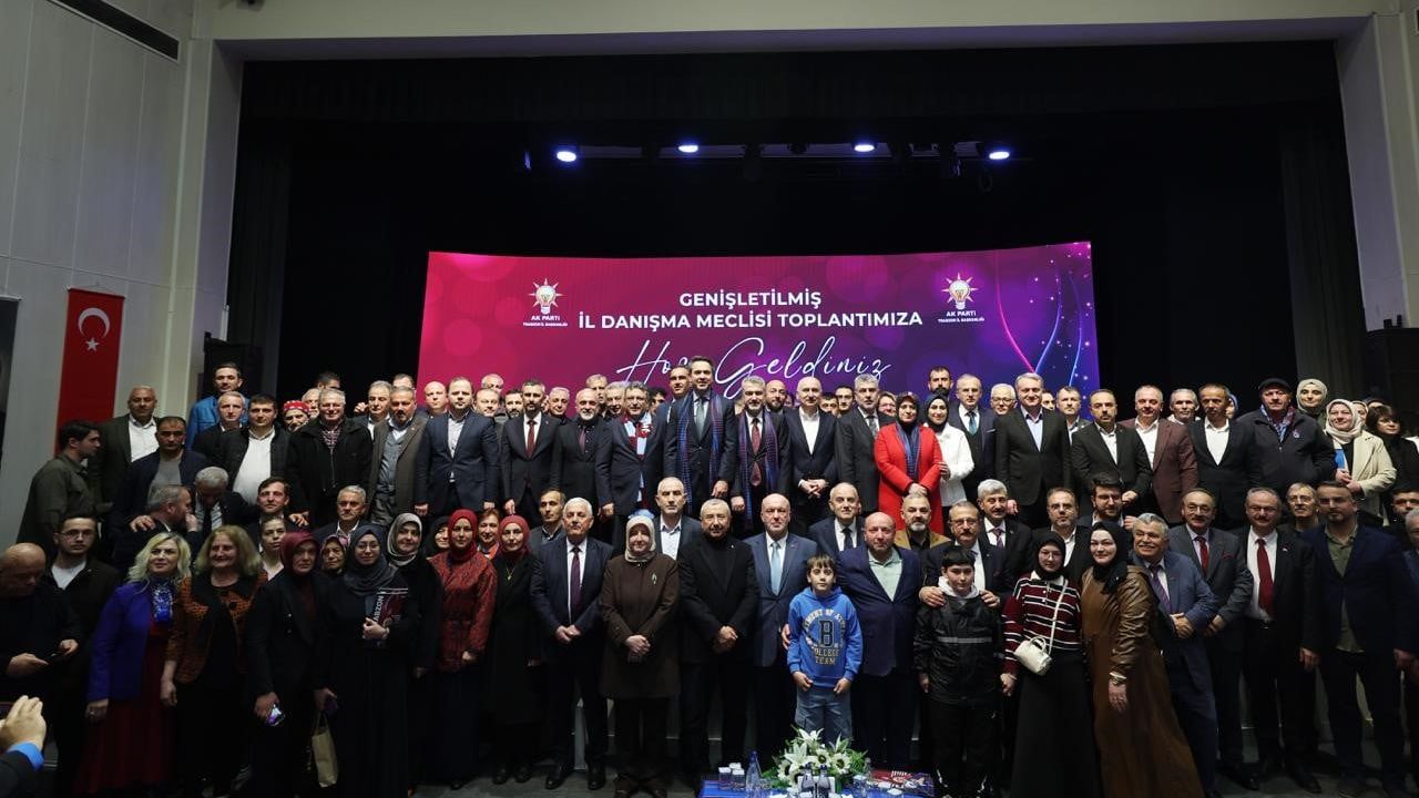 Bakan Bayraktar: Türkiye'de ve yurt dışında petrol ve doğalgaz aramalarını yoğunlaştırıyoruz