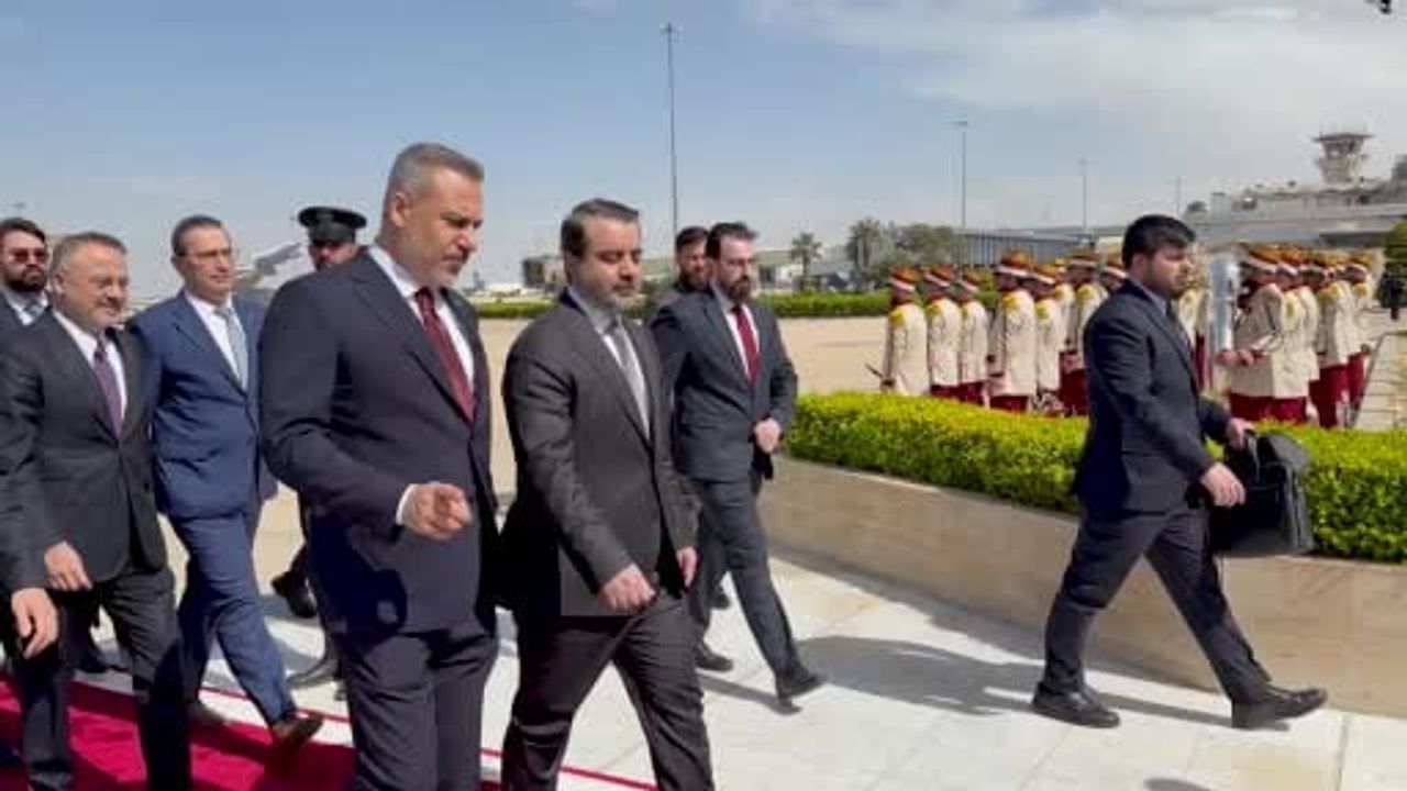 Bakan Hakan Fidan Şam'a Geldi: Resmî Karşılama ve Ziyaret Gündemi