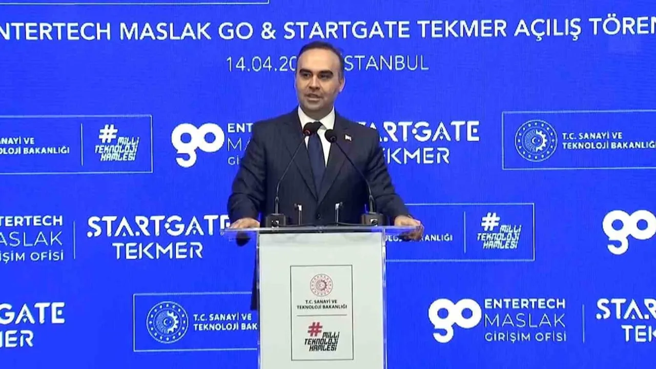 Bakan Kacır: Türkiye Tech Visa ile 5 bine yakın teknoloji geliştiricisi Türkiye’ye taşındı