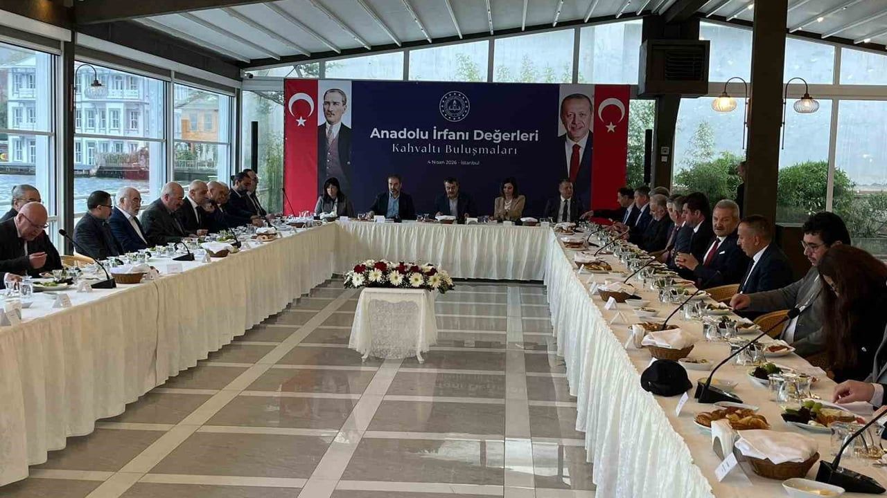 Bakan Tekin: AK Parti demokrasi, insan hakları ve 'yasaksız Türkiye' hedefini politikalarının odağına koydu