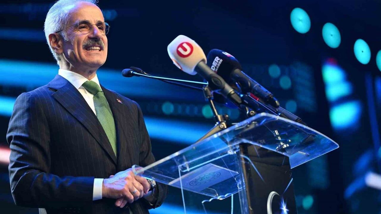 Bakan Uraloğlu: 10 günde yaklaşık 8 milyon yeni 5G abonesiyle toplam 29 milyonu aştı