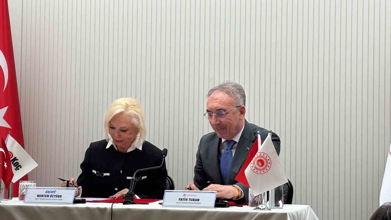 Bakanlık ve OPET ‘Sıfır Atık ile Doğaya Saygı Duy Projesi’ Protokolünü İmzaladı: Akaryakıt İstasyonları Çevre Merkezine Dönüştürülecek