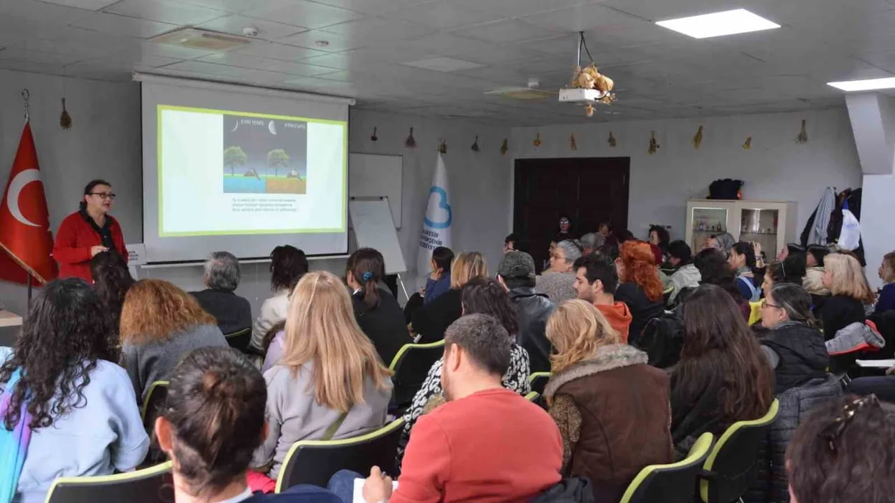 Balıkesir Büyükşehir Belediyesi XIV. Uygulamalı Tıbbi ve Aromatik Bitkiler Kursunu 80 Kursiyerle Tamamladı