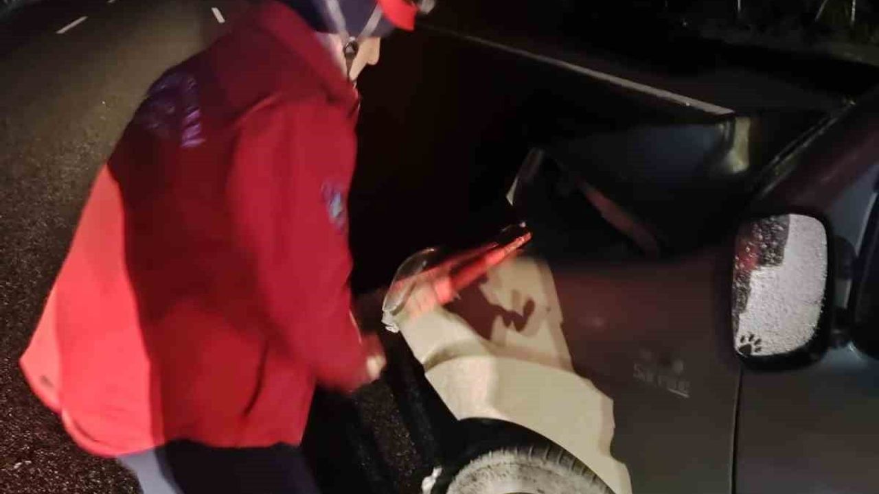 Balıkesir Dallımandıra'da otoyol kazası: 2 kişi yaralandı