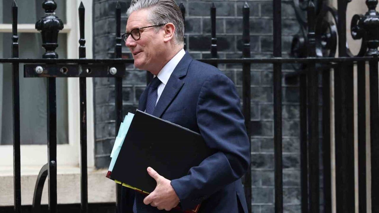 Başbakan Starmer: İngiltere İran'a yönelik muhtemel savaşa katılmayacak