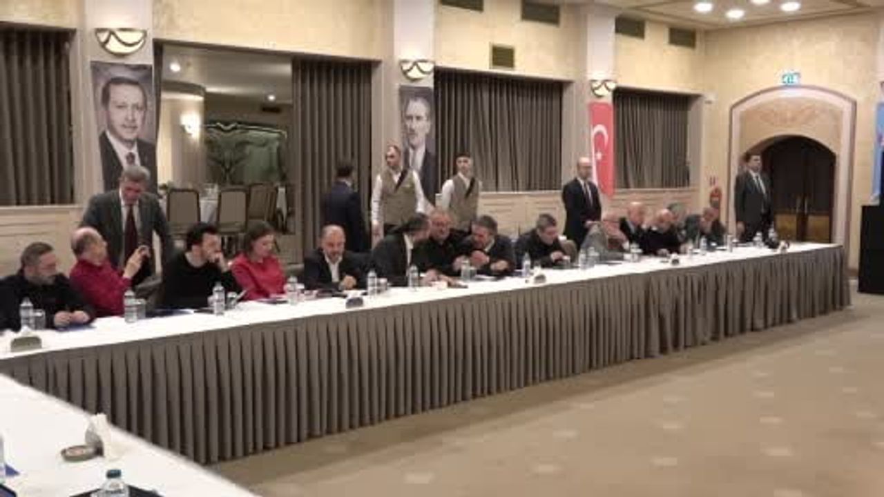 Başkan Ahmet Metin Genç, iki yıllık dönemi değerlendirdi; projeler ve hakem eleştirisi