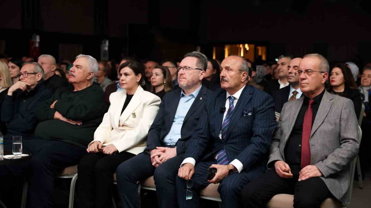 Başkan Arslan’dan Park Dedeman Kastamonu Otel Yönetimine Teşekkür — '7 Kemerli Bir Zaman Geçidi Taşköprü' Filminin Galası