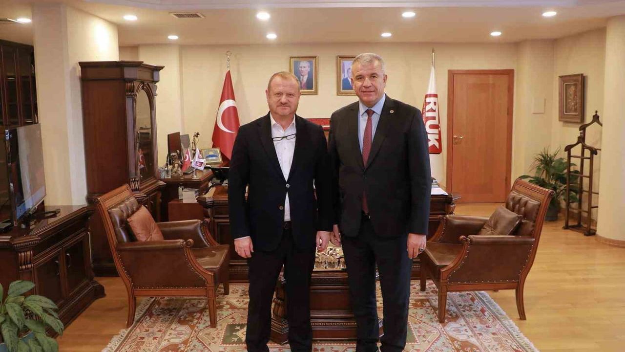 Başkan Elbi Ankara’da Karabiga için yatırım ve proje adımlarını paylaştı