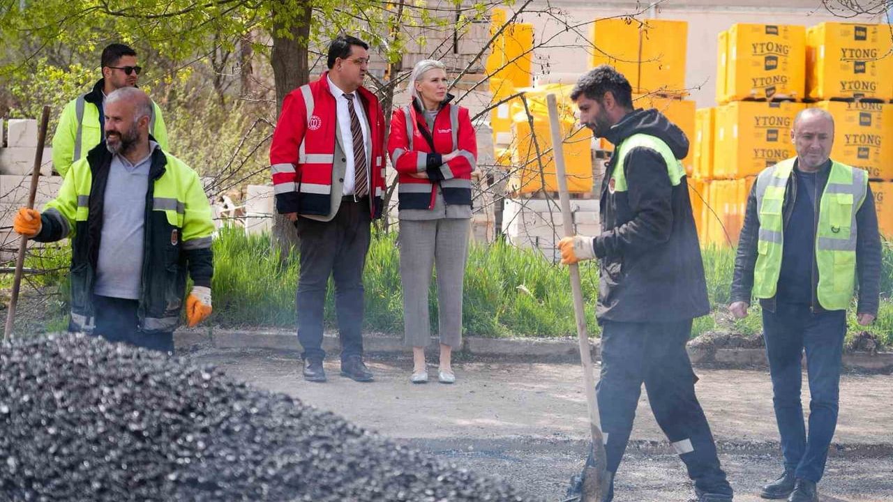 Başkan Subaşı, Küçük Sanayi ve Soğuksu Mezarlığı'ndaki Çalışmaları Yerinde İnceledi