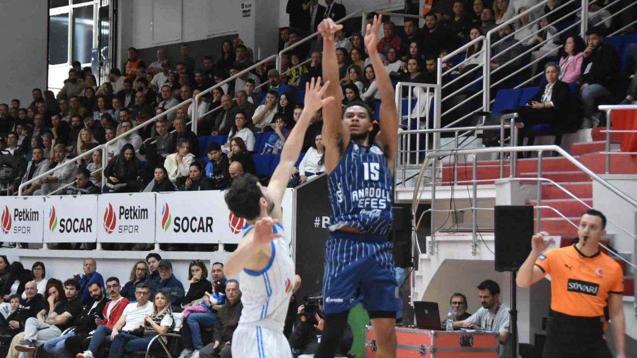 Basketbol Süper Ligi: Aliağa Petkimspor 60-85 A. Efes — 25. Hafta Maç Özeti