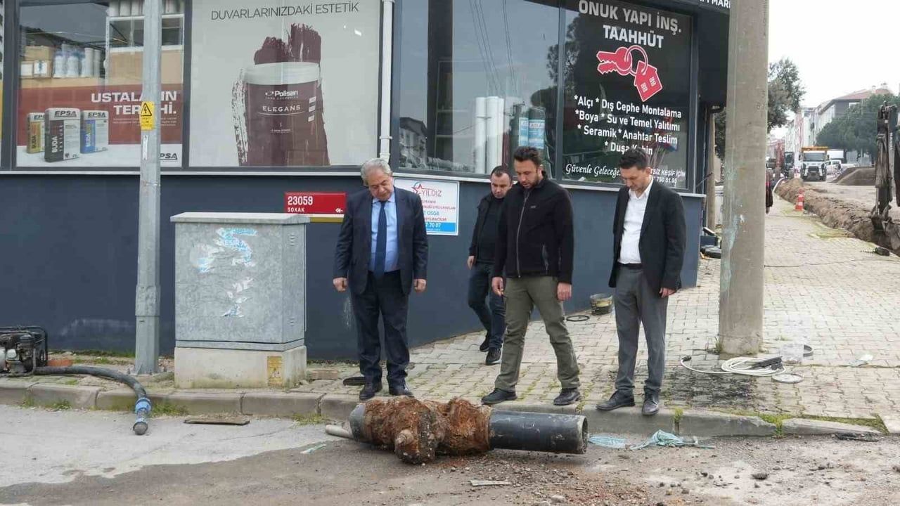 BASKİ, Toygar Mahallesi Okul Caddesi'ndeki içme suyu hattını yeniledi