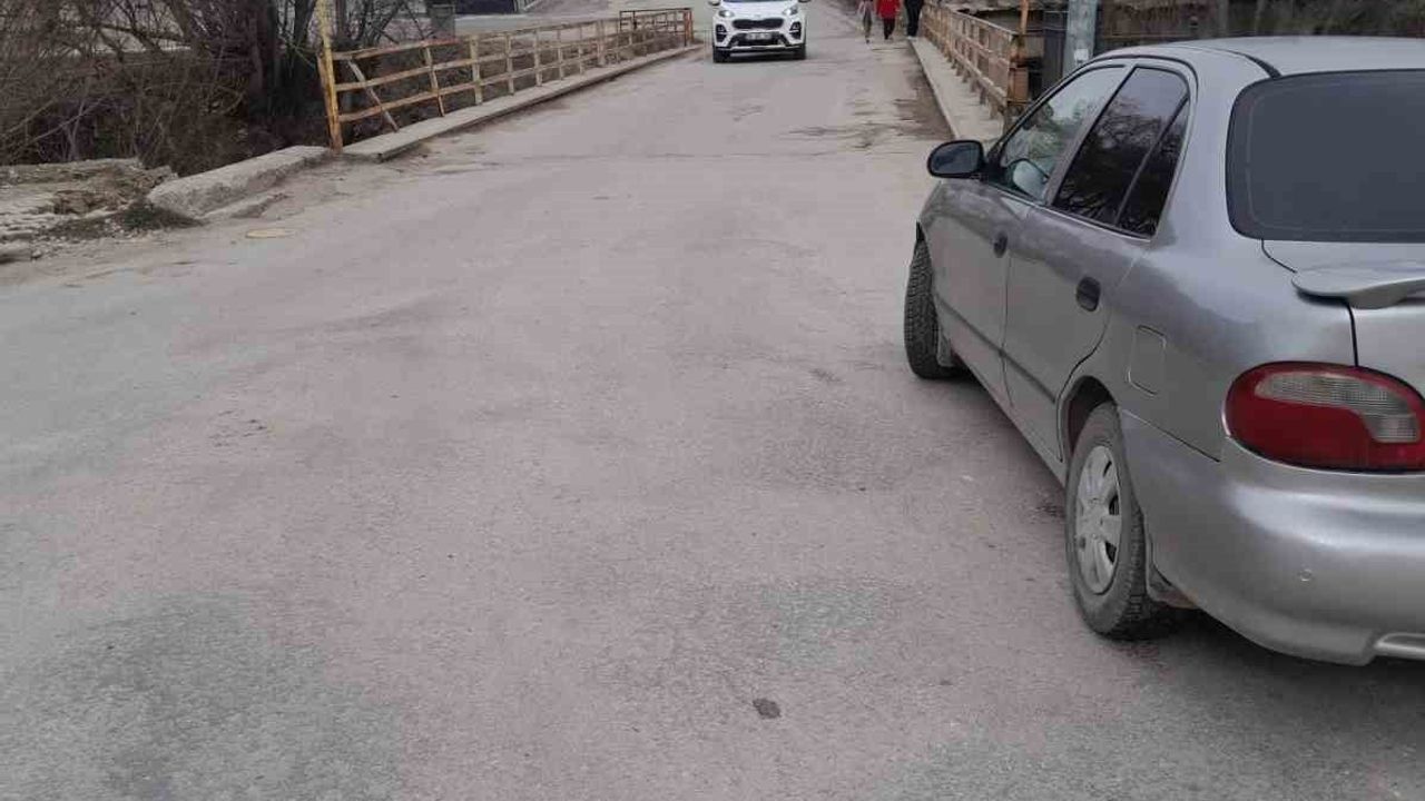 Bayburt Kent Konseyi, Kaleardı Köprüsü'nün Yenilenmesini Talep Etti