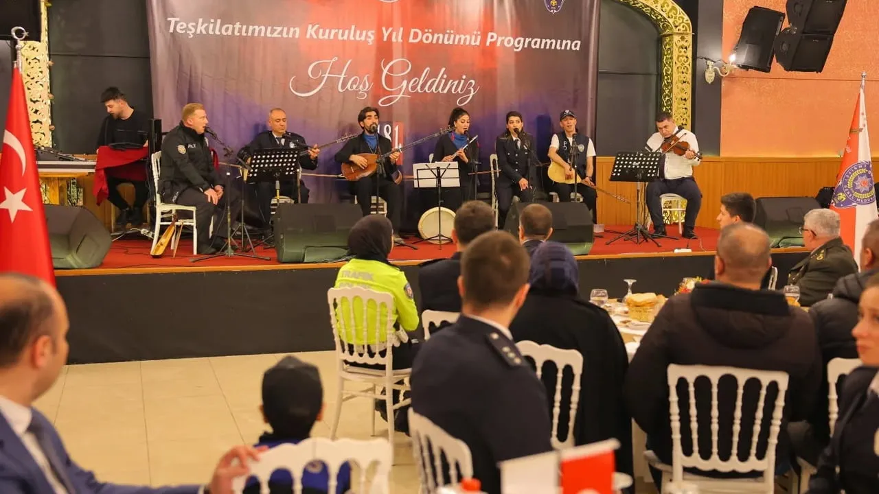 Bayburt'ta Türk Polis Teşkilatı'nın 181'inci Kuruluş Yıldönümü İçin Yemek Programı Düzenlendi