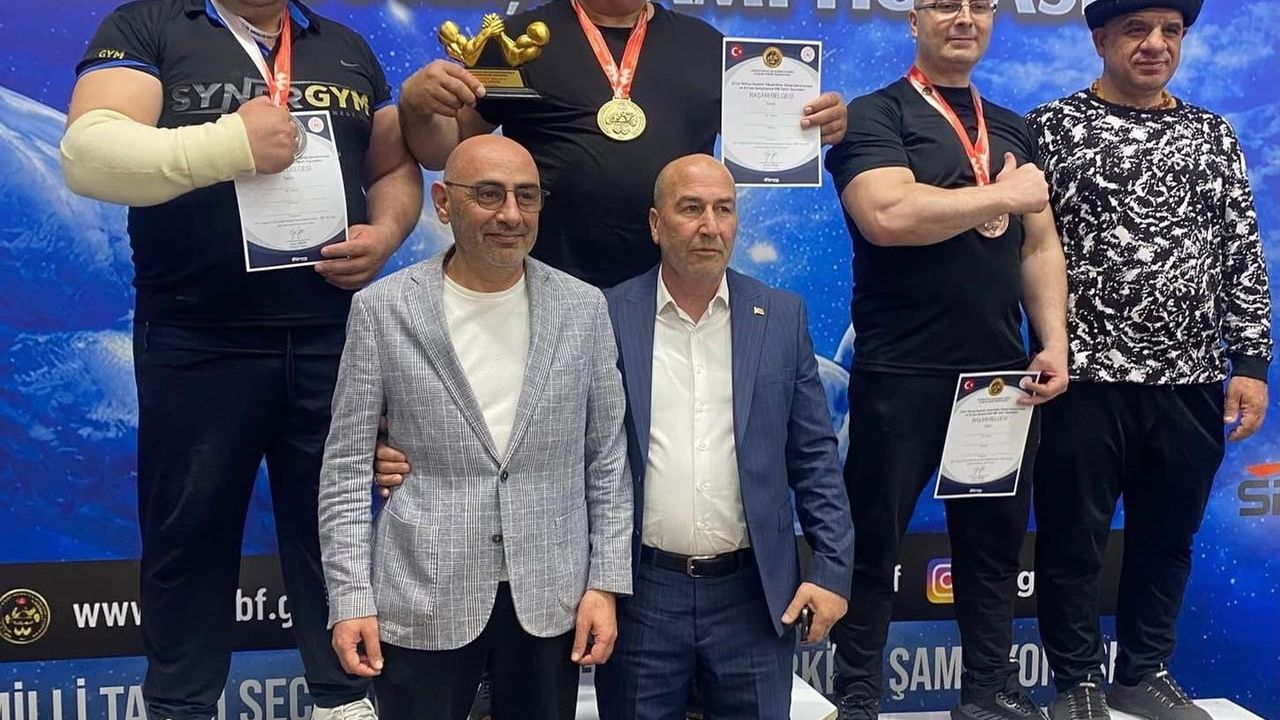 Bayburtlu Başaran Kulübü Yalova’dan 2 Türkiye Şampiyonluğu ile Döndü